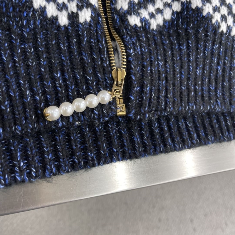 l0vis Vvtt0n outwear